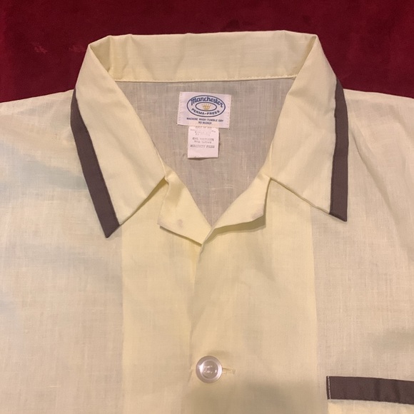 Vintage 70s Manchester Men’s Pale Yellow Collared Button Up Pajama Top Sz Large - Picture 2 of 8